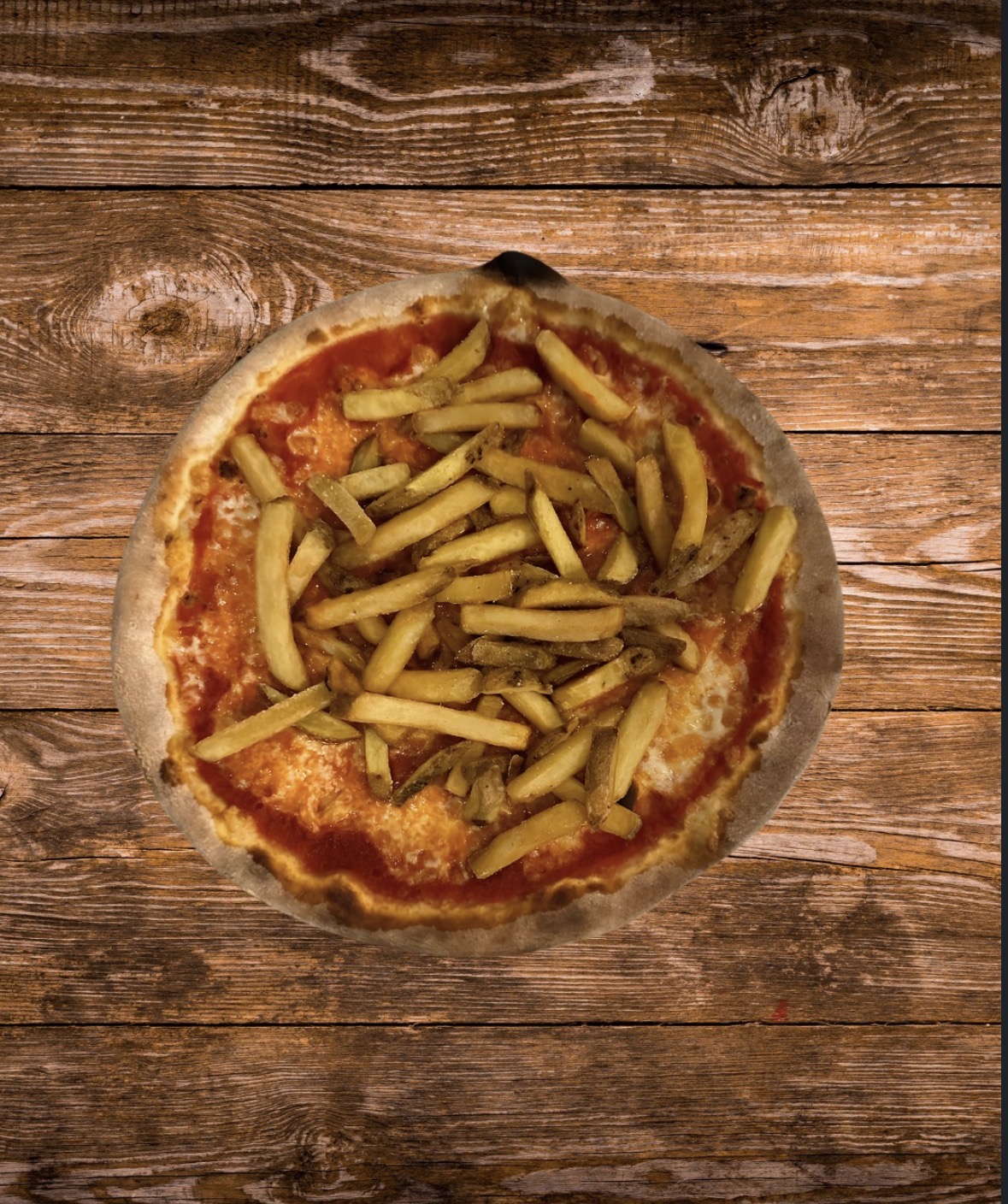 Pizza patatosa con patatine fritte